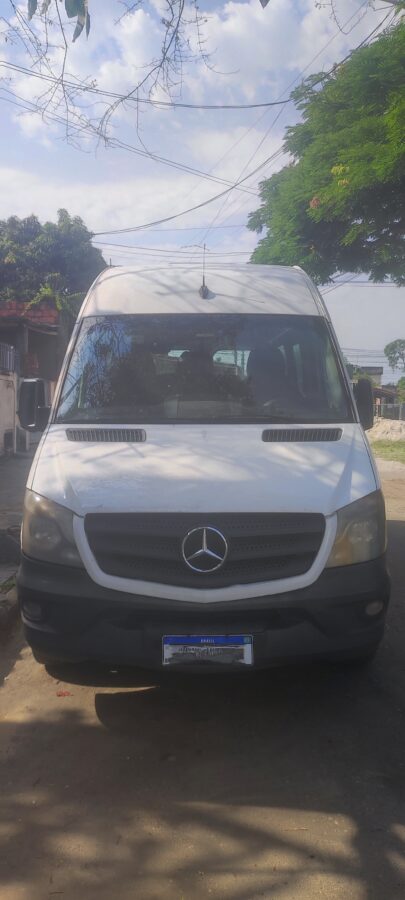 Sprinter 415 Teto Alto 2019