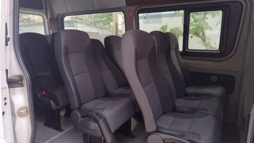 Mercedes-Benz Sprinter 415 Teto Alto