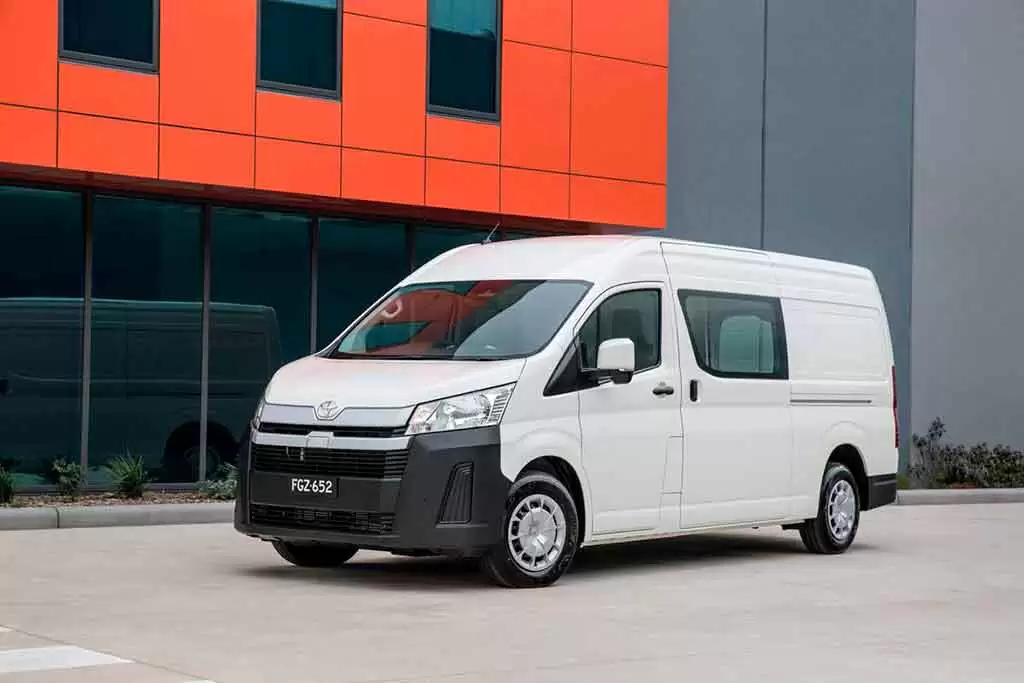 Foto externa da Van Toyota HiAce